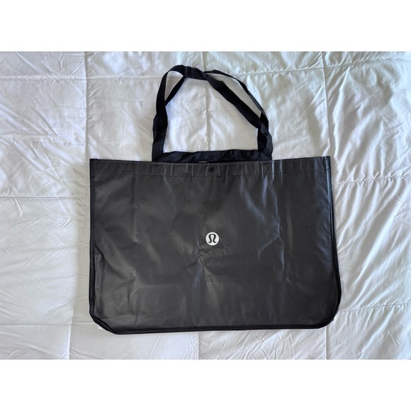 Lululemon Reusable Shopping Tote Bag Black/White Jumbo XL 15 x 21.5x 8inch NEW - Picture 1 of 6